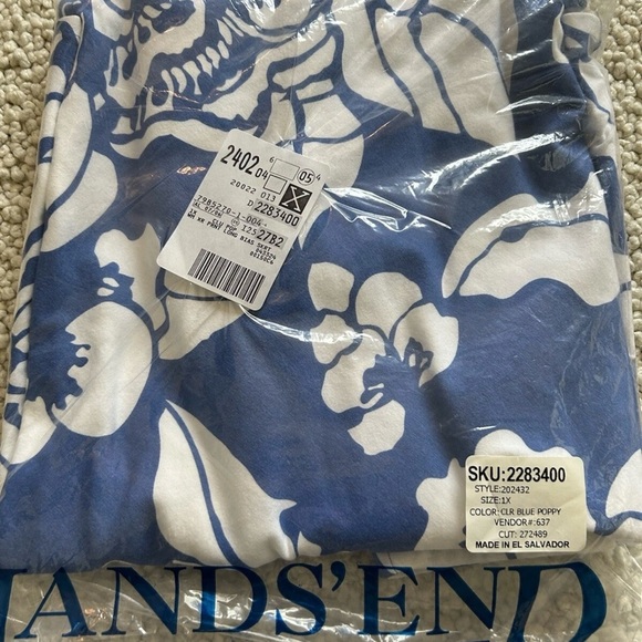 Lands’ End  Blue/ White Long Stretchy Floral Skirt -Size 1X - Picture 4 of 4